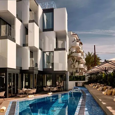 Nh Collection Hotel 5*